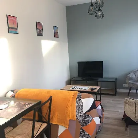 Independant 1 B&B
