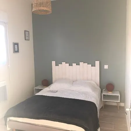 B&B Independant 1 Prignac-et-Marcamps